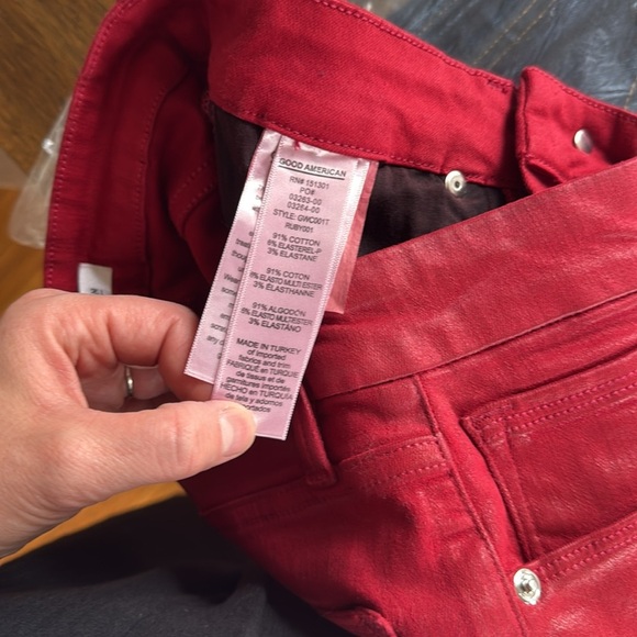 Good American Good Waist Cropped Red Ankle Cropped Jeans 6/28 - Picture 6 of 9